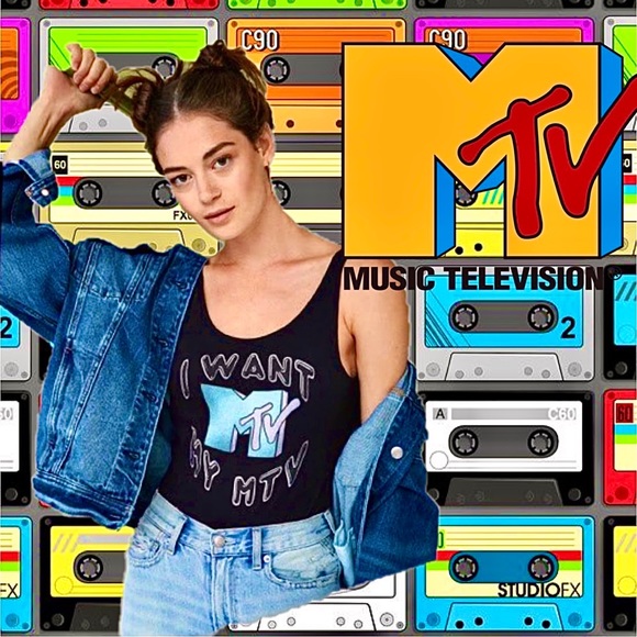 NWOT American Eagle "I want My MTV" Y2K Retro Black bodysuit Small - Picture 4 of 8